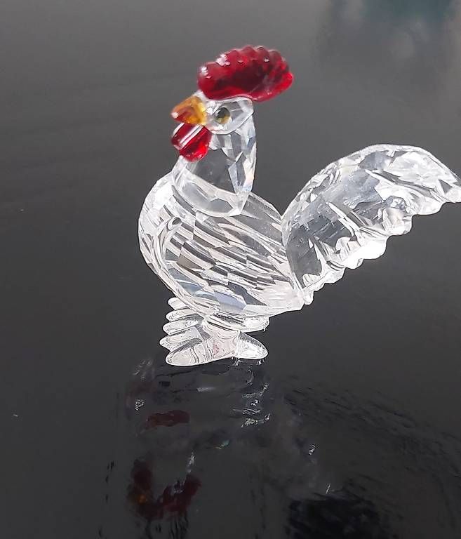 Statuette: Swarovski Güggel – Usato da Kriens venduto da ENotte