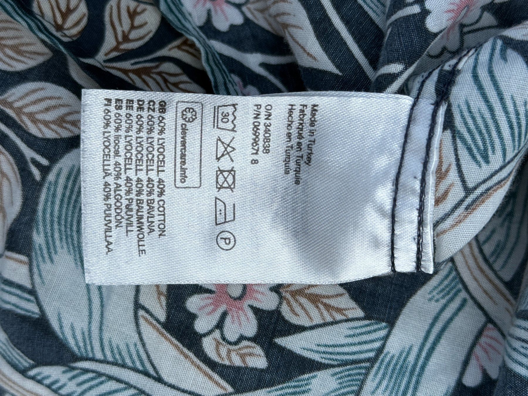 H&M Hemden: Morrison & Co x H&M Herrenhemd Grösse S – Gebraucht aus Wald ZH von rem_pt99 6