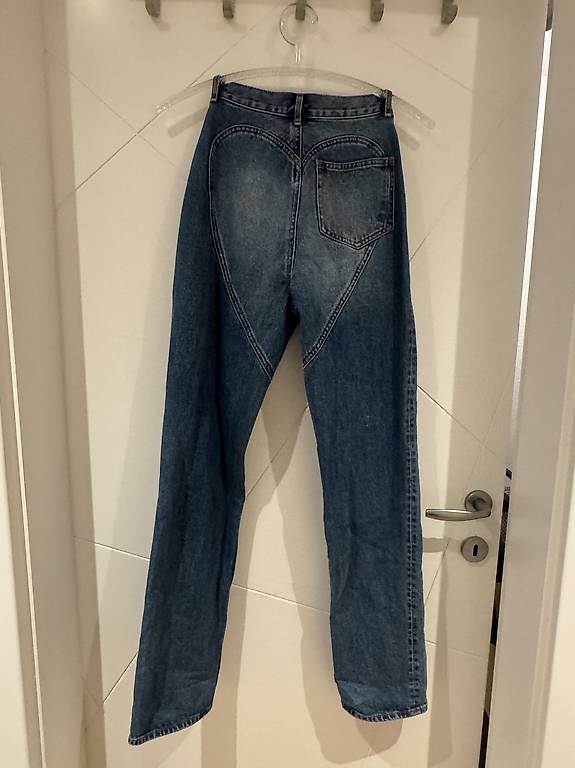 Jeans: Designer Jeans von Area – Usato da Weiach venduto da cor_2sss 1