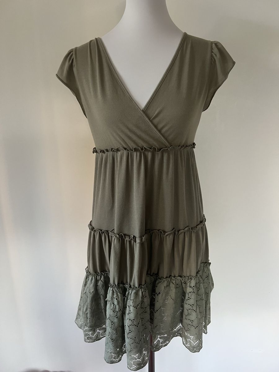 Vestiti: Kleid JACQUELINE de ROCHET Grösse L khaki – Usato da zürich venduto da kira.jj 1
