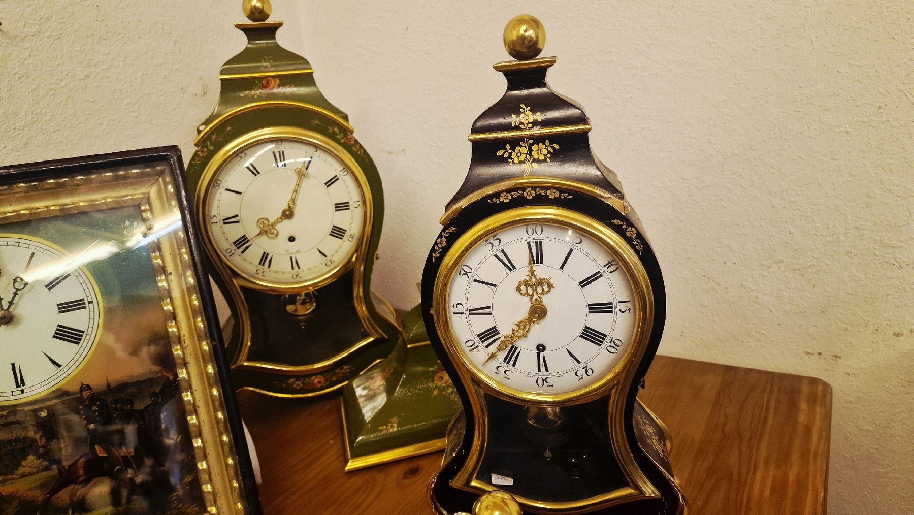 Orologi da terra & Orologi da parete: Antike Uhren Sammlung, diverse Stile & Epochen! – Usato da BERN venduto da Intarsia 6