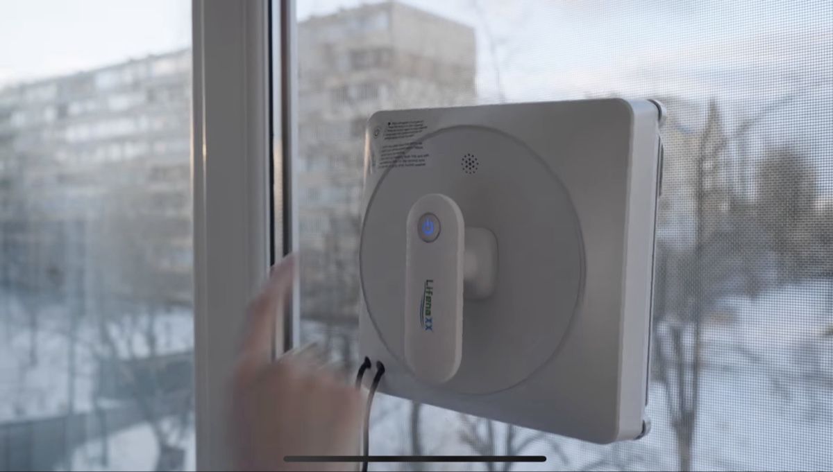 Autres articles pour la maison: Robot Lave Vitres LifenaXX LX-047 – Neuf avec emballage d'origine à Genève par loc16