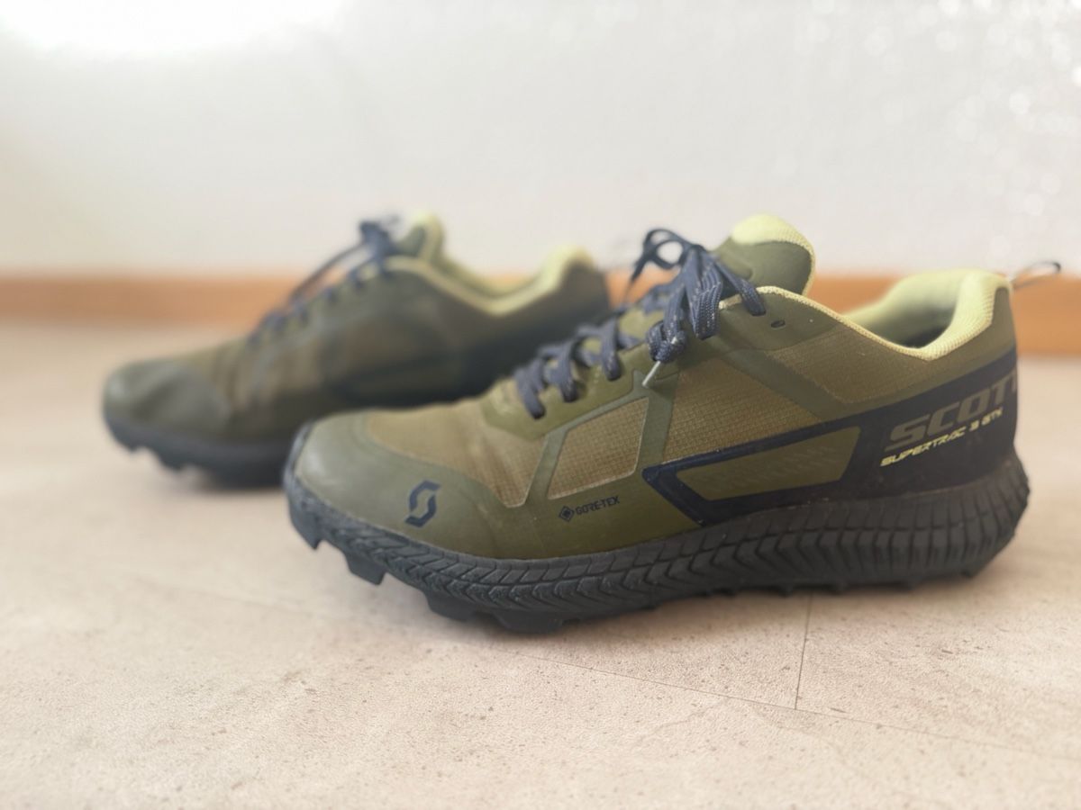 Scott Scarpe da uomo: Scott supertrac 3 gtx gr. 42 – Usato da Samedan venduto da lau_q8yh