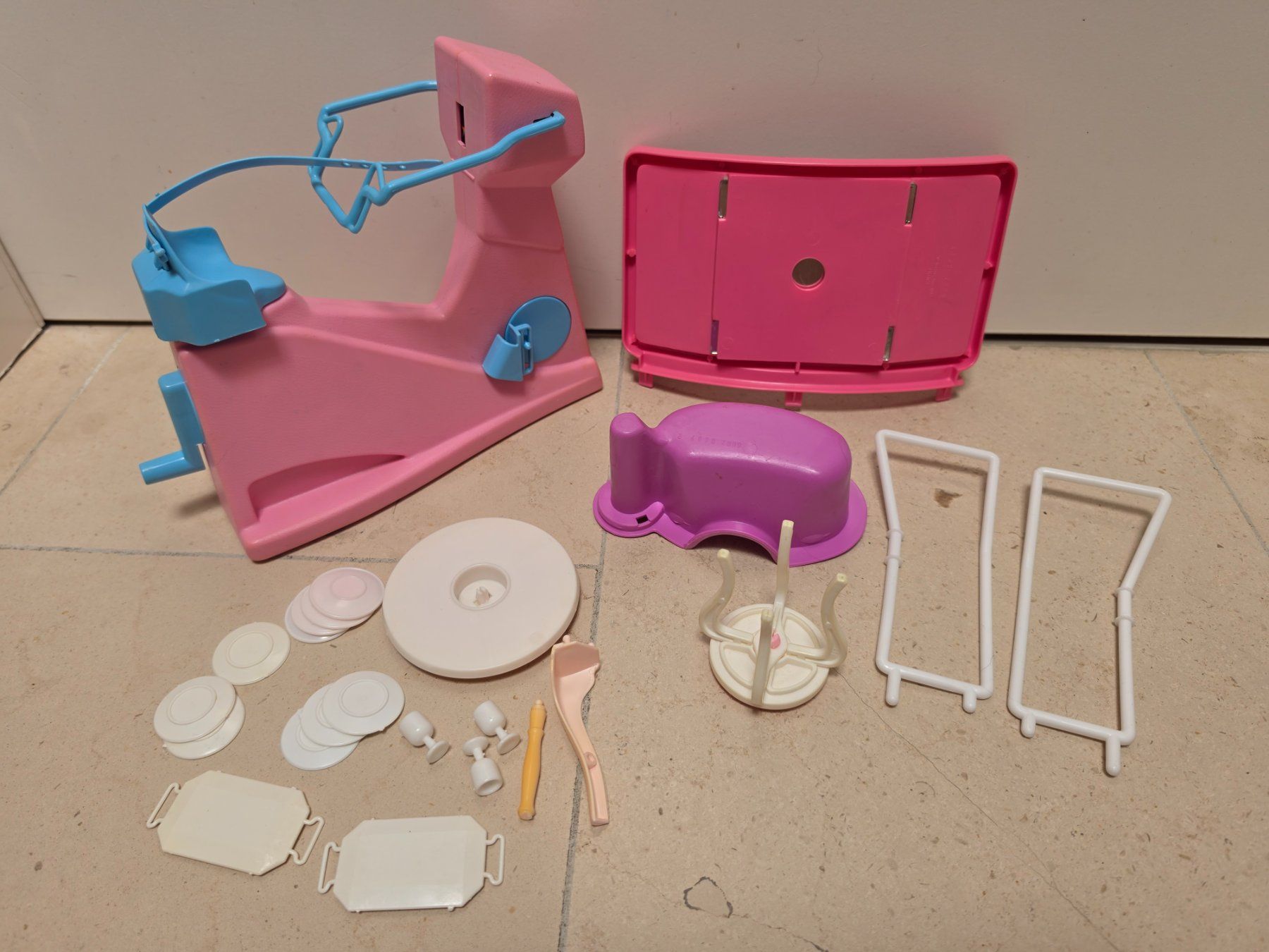 Bambole: Accessoires Barbie années 80-90 – Usato da Bulle venduto da Chimchiree 1