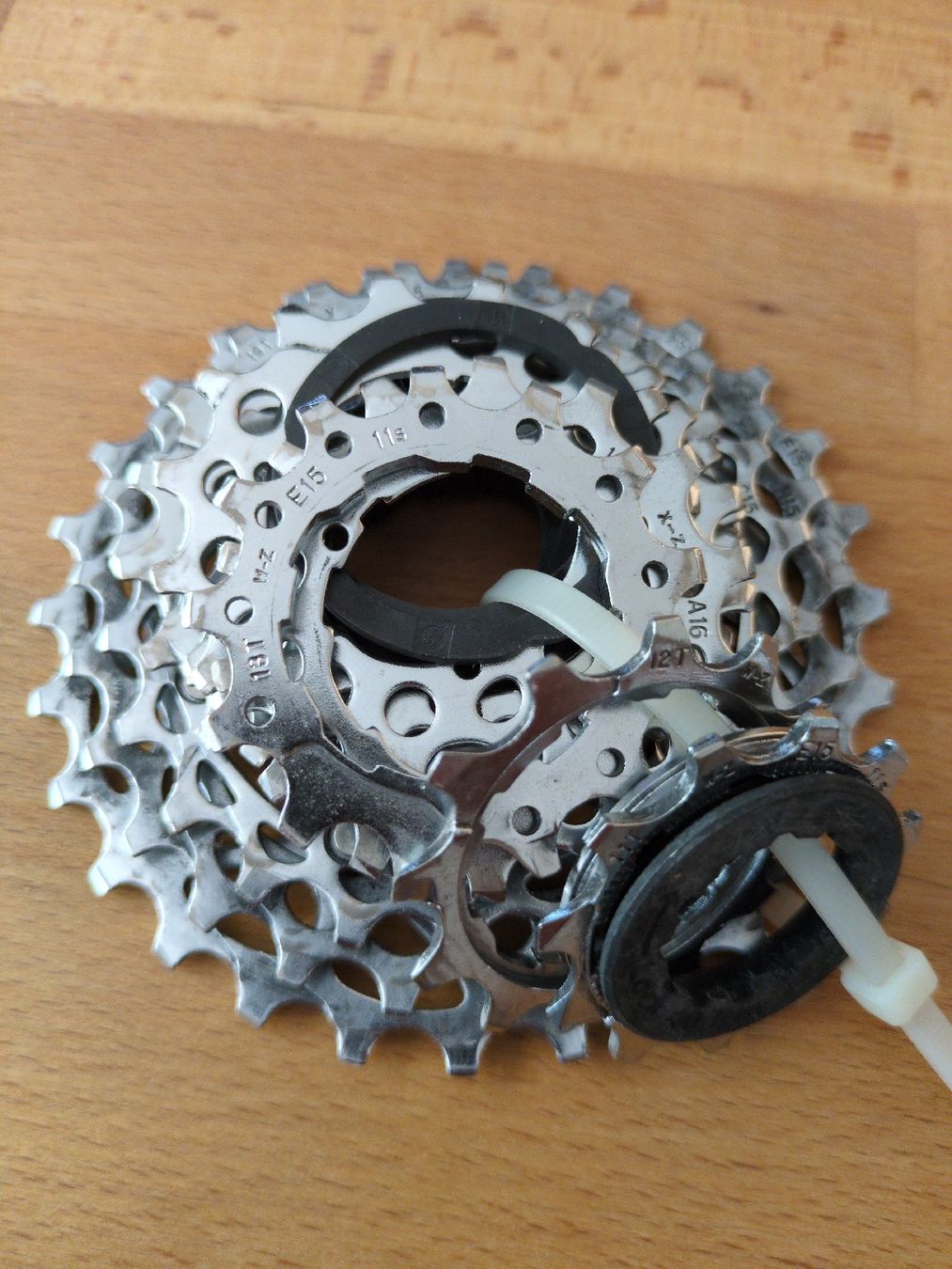 Sram Pezzi di ricambio: Sram Force Kassette 11-fach – Usato da Bern venduto da Punjabi
