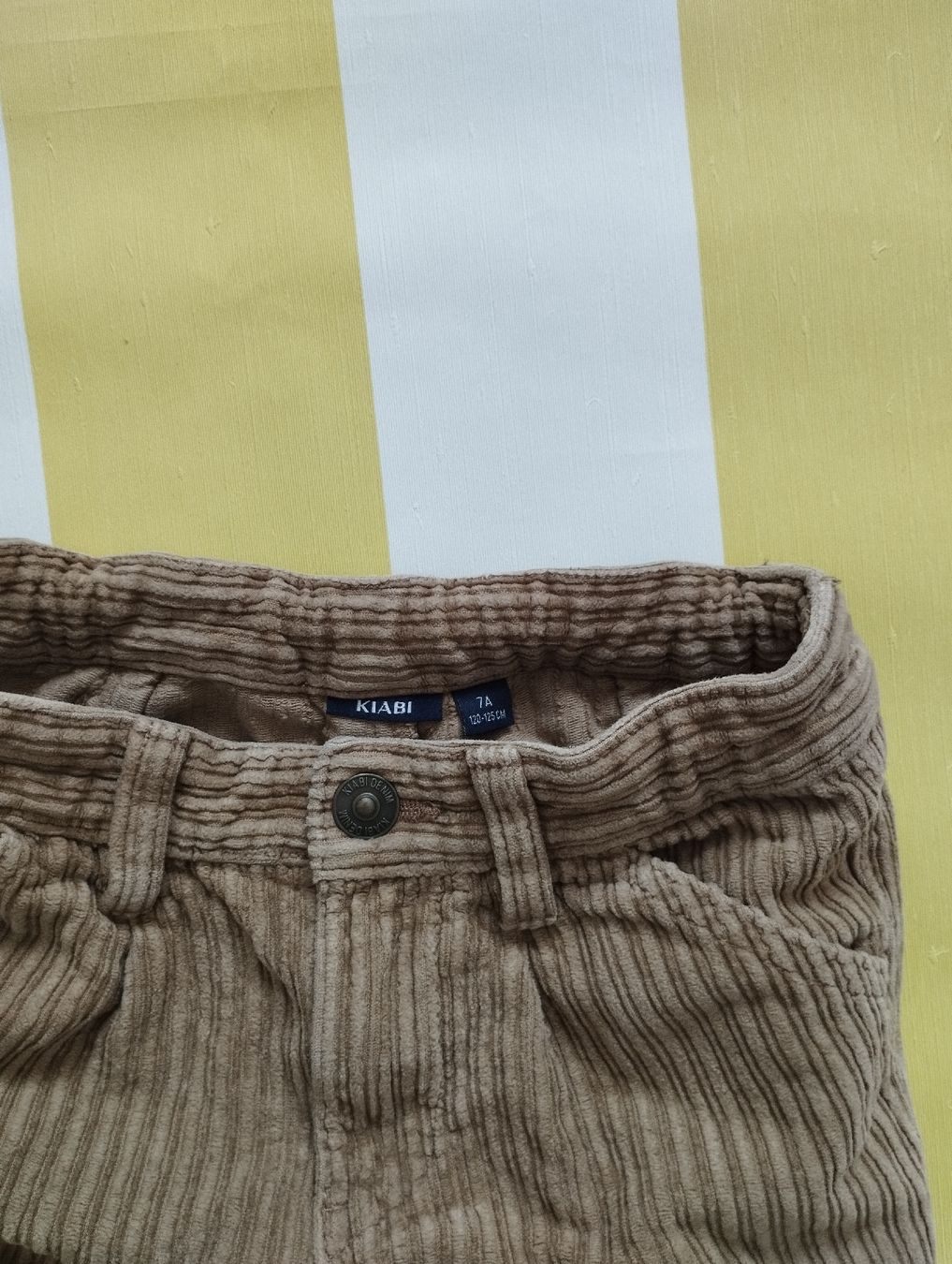 Pantaloni: Hosen größe 7 Jahre. – Usato da Widen venduto da isa_zz9b 1