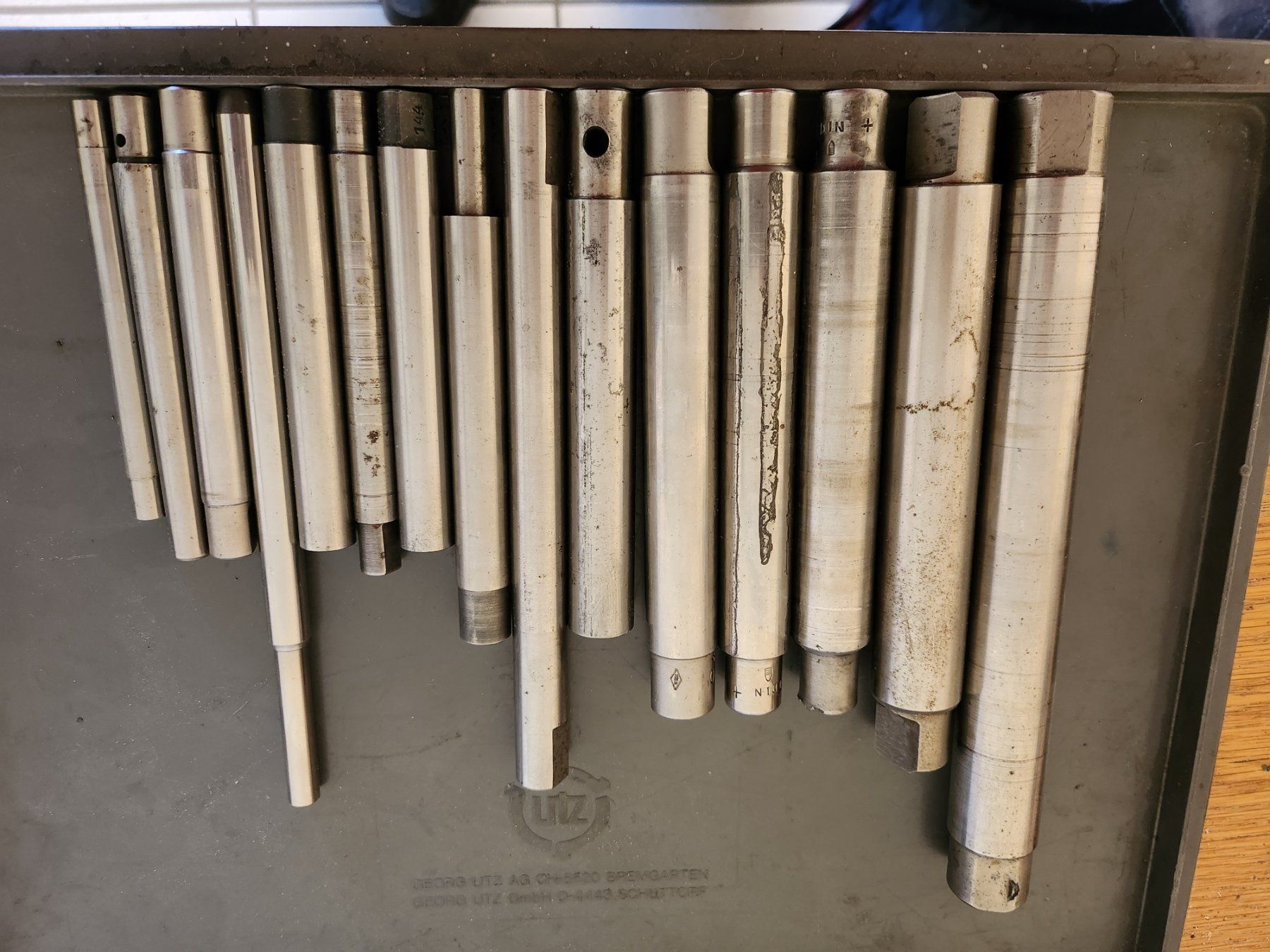 Tutti gli attrezzi: DREHDORNE DIVERSE, DURCHMESSER 9 BIS 25 mm. – Usato da Romanshorn venduto da Legere8 1