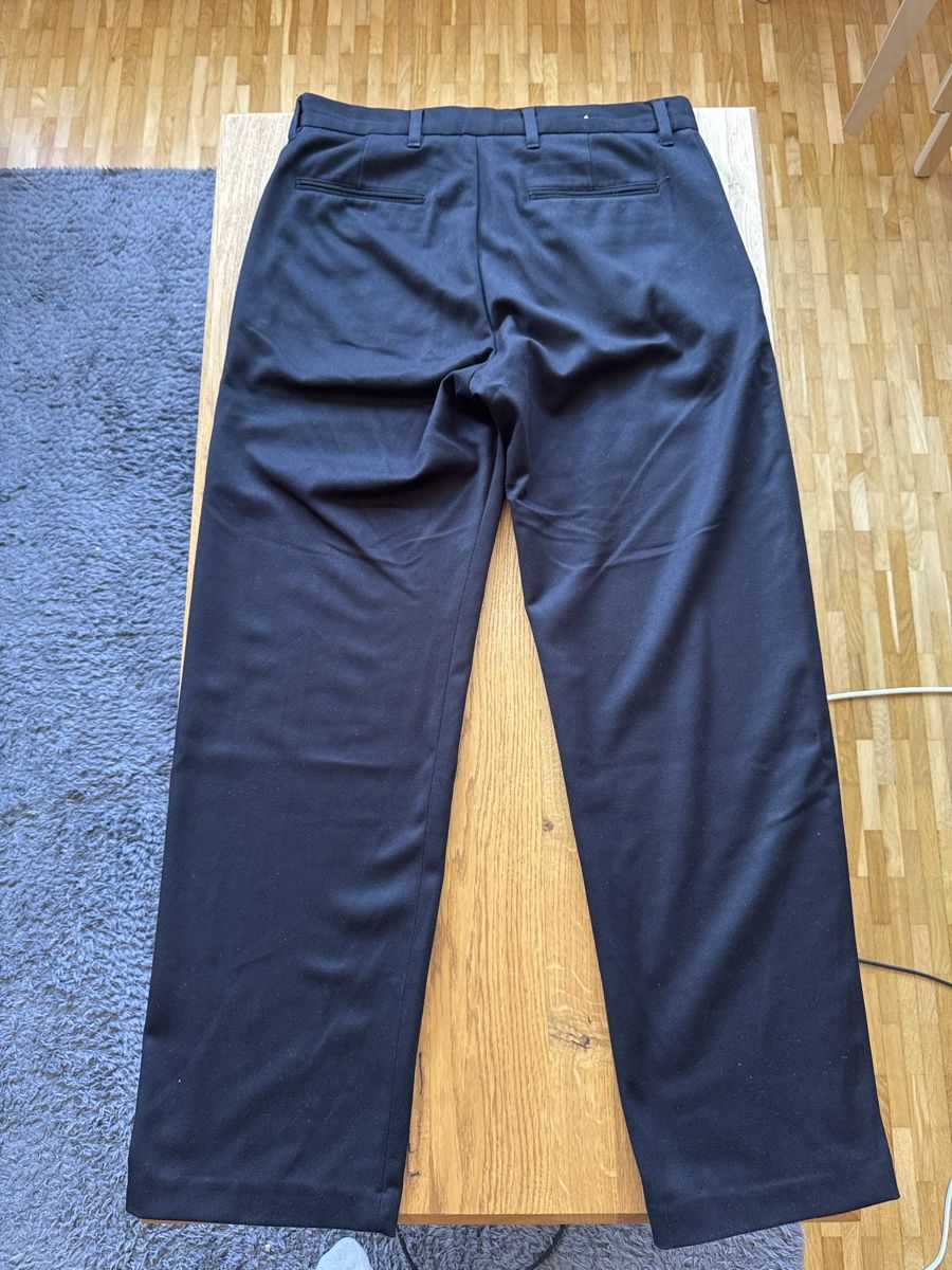 Hosen: H&M Anzugshose – Gebraucht aus Solothurn von roc_656j 1