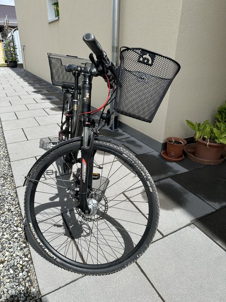 Raleigh Biciclette: Damenvelo Raleigh mit Körben – Usato da Ruswil venduto da Schoggimuus 2