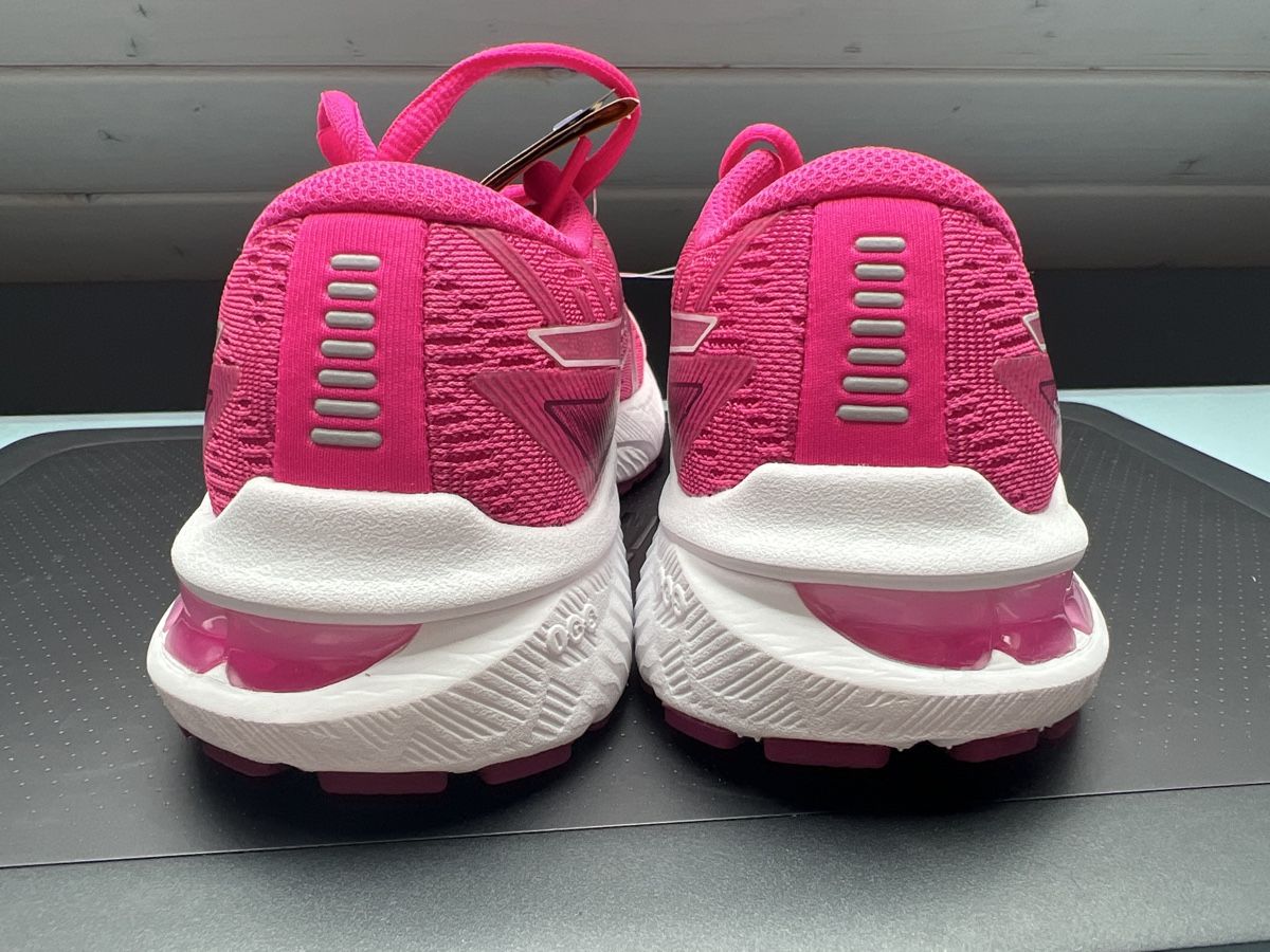 Asics Scarpe per ragazze: Asics GT 2000 Gr. 36 Neu – Nuovo e nell'imballaggio originale da Wolfwil venduto da Vessie 2