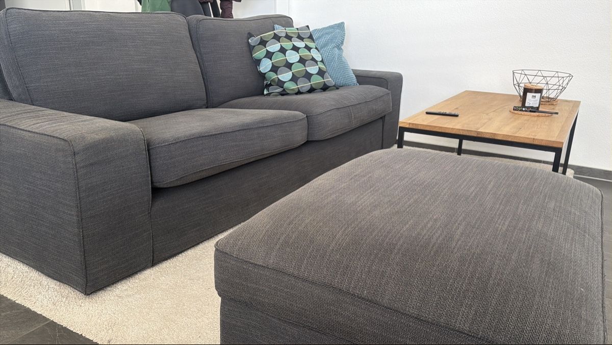Divani: IKEA KIVIK 3-Sitzer Sofa + Hocker (Anthrazit) – Usato da Dübendorf venduto da vra_5xq6 1
