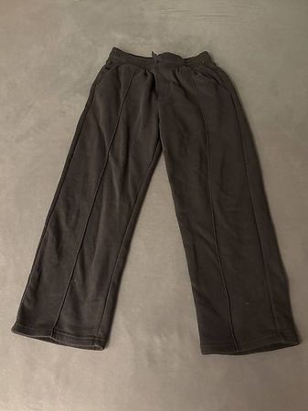 Schwarze Trainerhosen