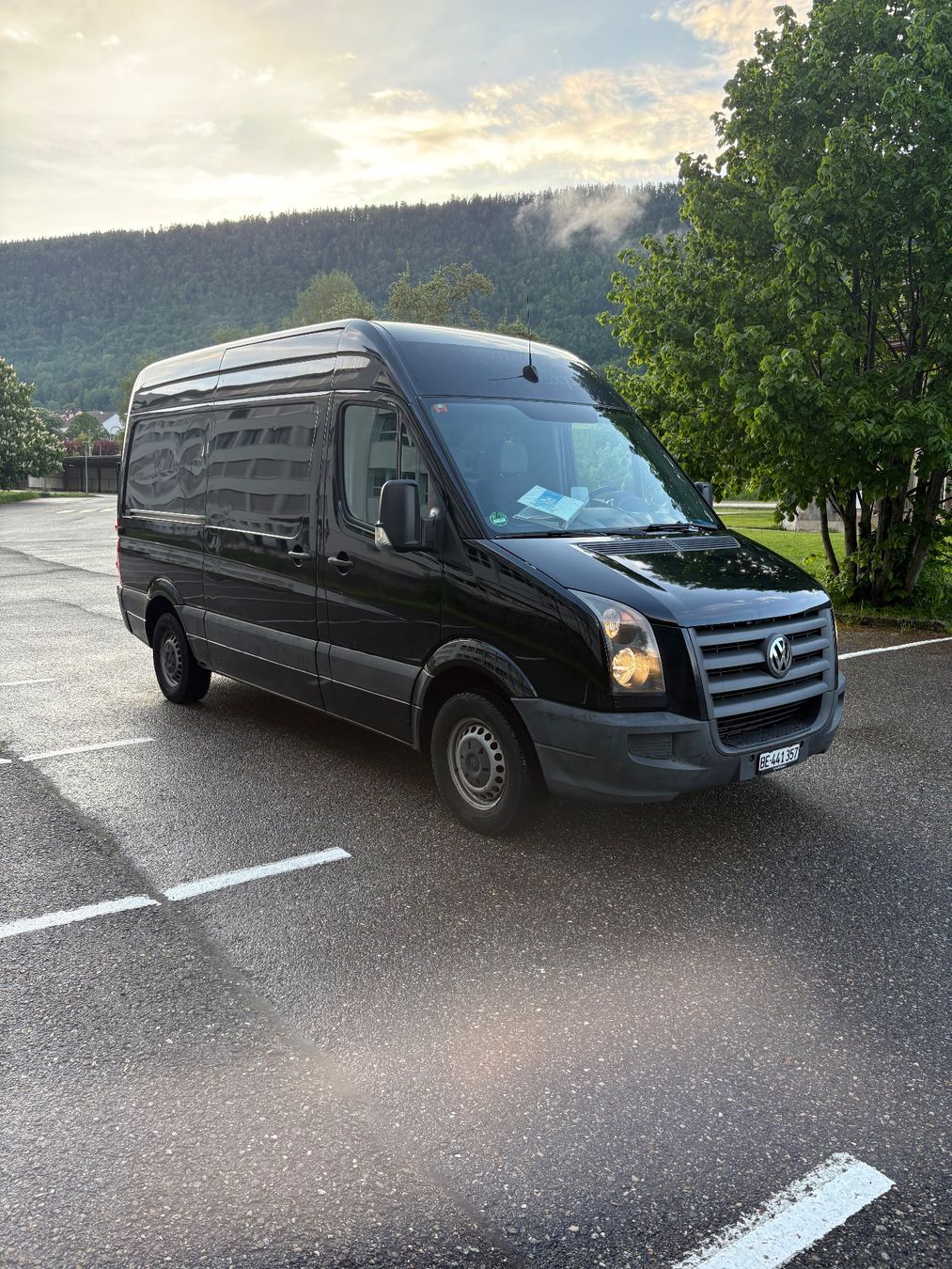 VW Veicoli commerciali: VW crafter 2,5 TDI frisch ab mfk 06.07.26 – Usato da St imier venduto da Rieju23 5