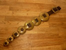 Antiker Staatsriemen mit Messing Rosetten 55cm