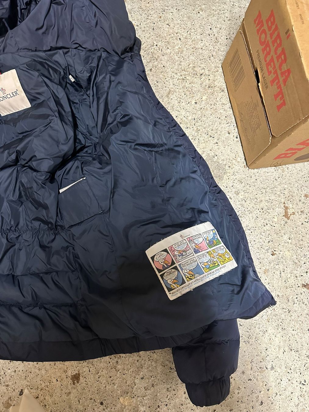Moncler Giacche: Moncler Daunenjacke, dunkelblau, Gr. 1 – Usato da Heimenschwand venduto da fahrni01 3