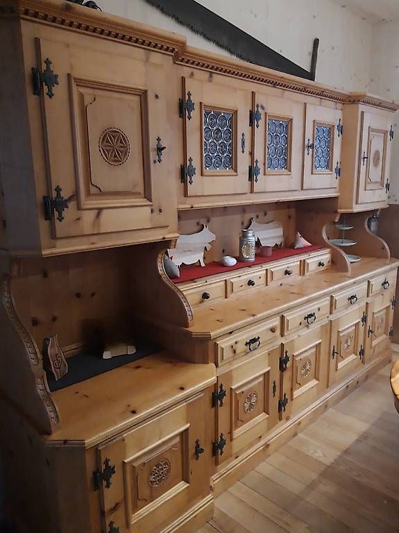 Buffets: Buffet – D'occasion à Engelberg par Paradeysleri96 1