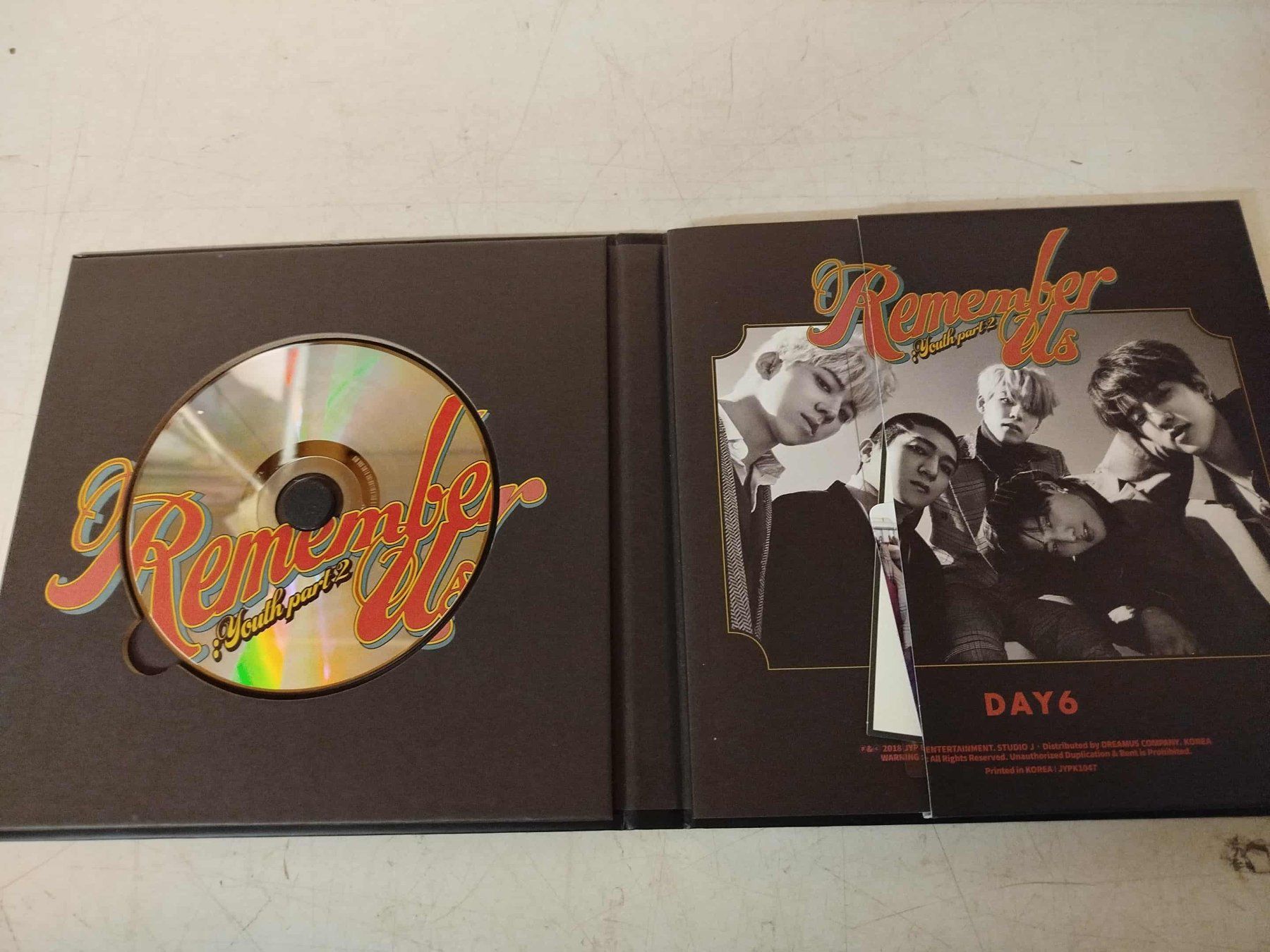 CD: Album CD  DAY6 Remember Us – Usato da La Chaux-de-Fonds venduto da Emmaus2300CDF 3