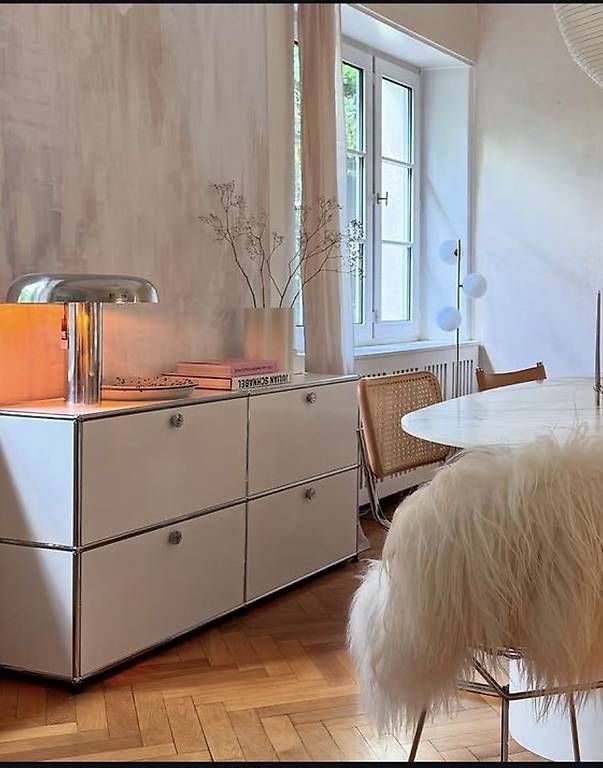 USM Scaffali: USM Haller Sideboard E2 Reinweiss – Usato da Zürich venduto da Laila_anni