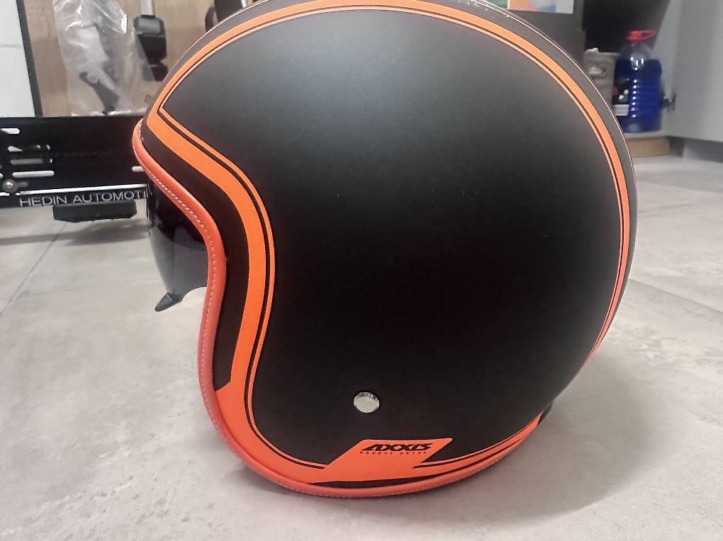 Caschi & visiere: Stylischer Helm Gr.S – Usato da Winkel venduto da Crolady01 2