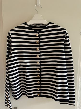 Zara Strickjacke Marine Look