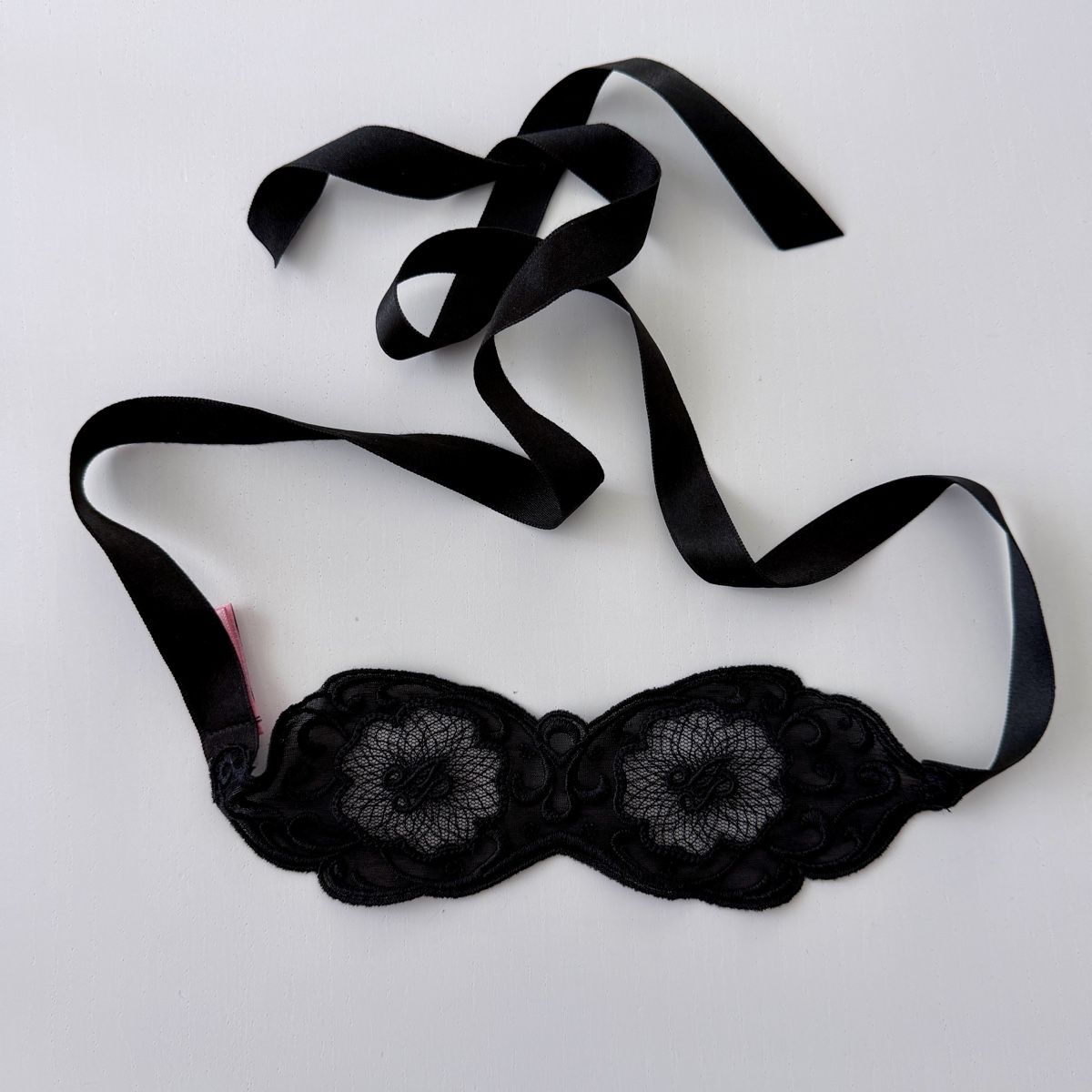 Accessori per capelli: AGENT PROVOCATEUR Black Lace Eyemask – Nuovo (secondo la descrizione) da Emmen venduto da Avviivva_Com2023