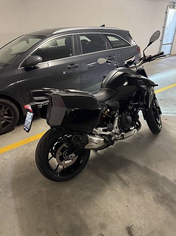 Strada: Bmw F900 R – Usato da Zofingen venduto da Tugi11