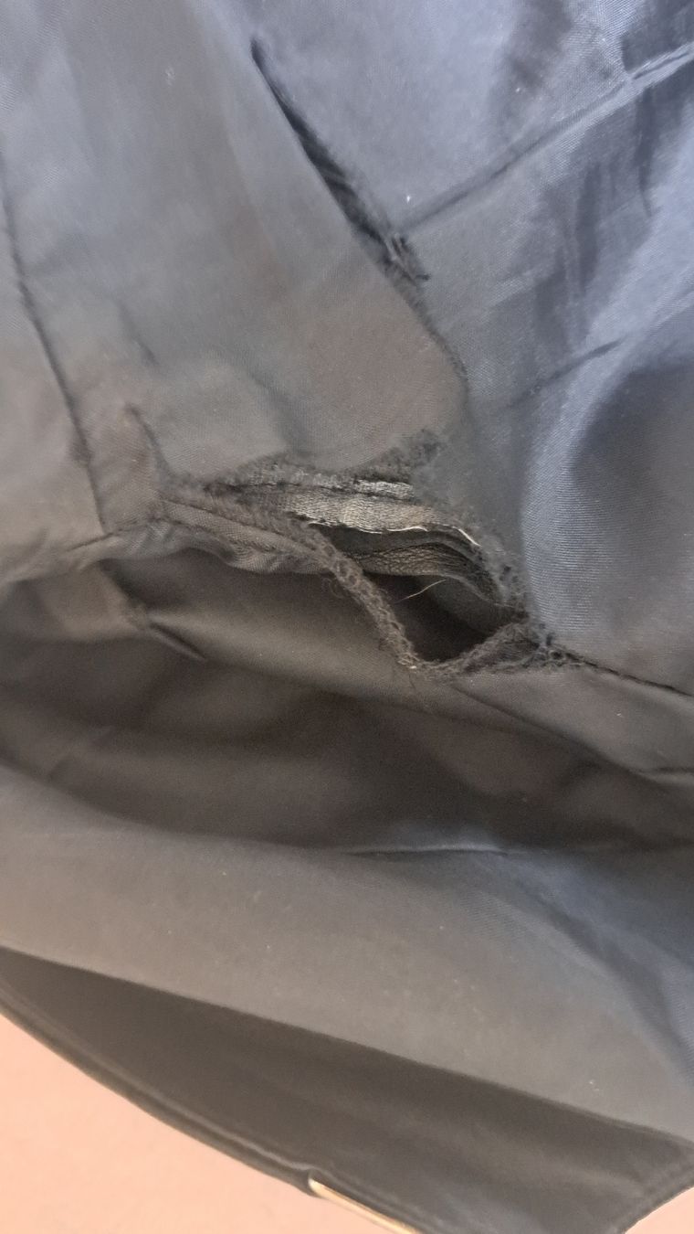 Globus Giacche: Lederjacke Globus Essentials schwarz Grösse 38  – Usato da Rechthalten venduto da Cnirvana 5
