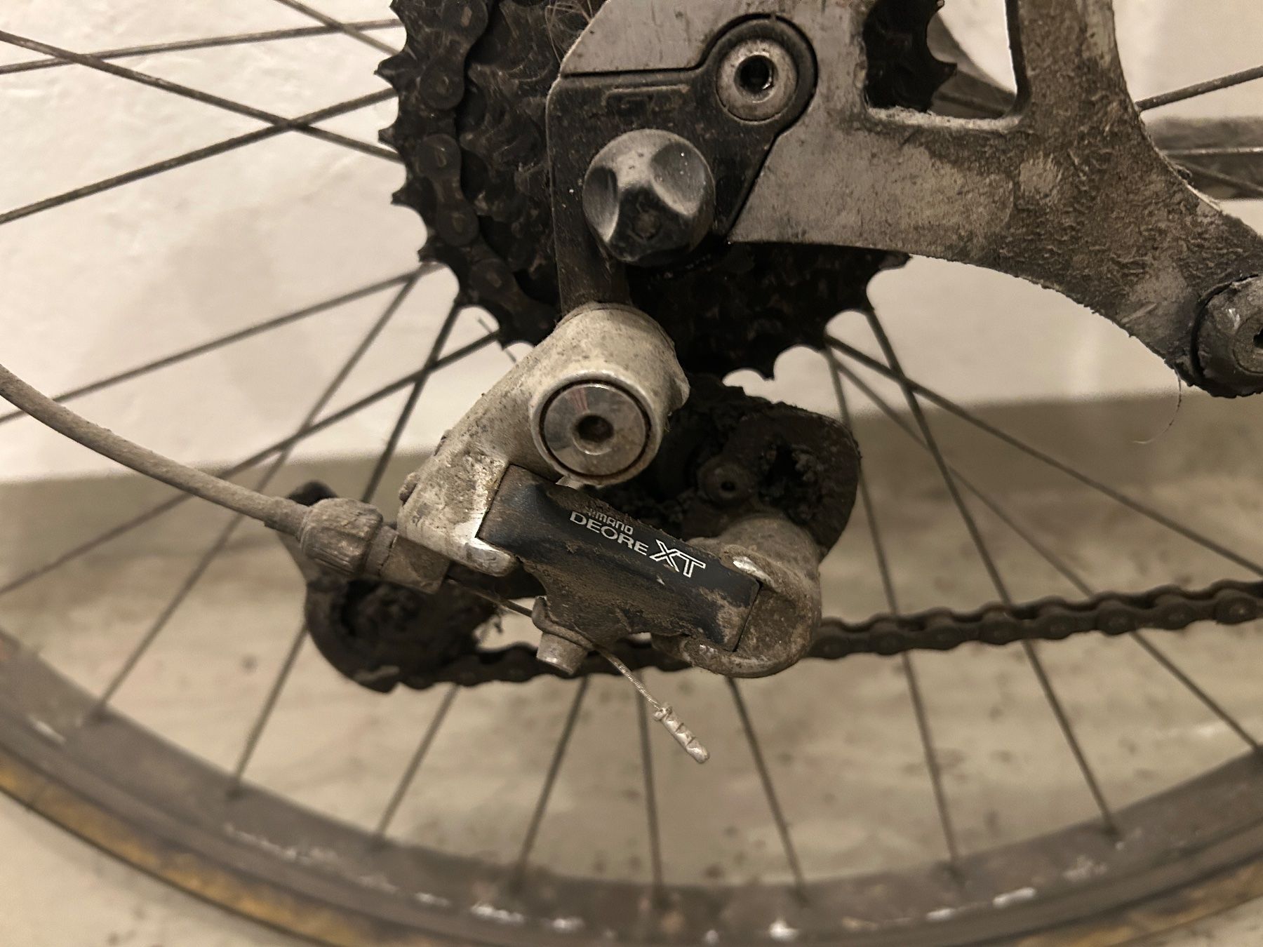 GT Biciclette: GT LTS Parallelogramm Fully – Usato da Zürich venduto da Tigerkatzitatzi 2