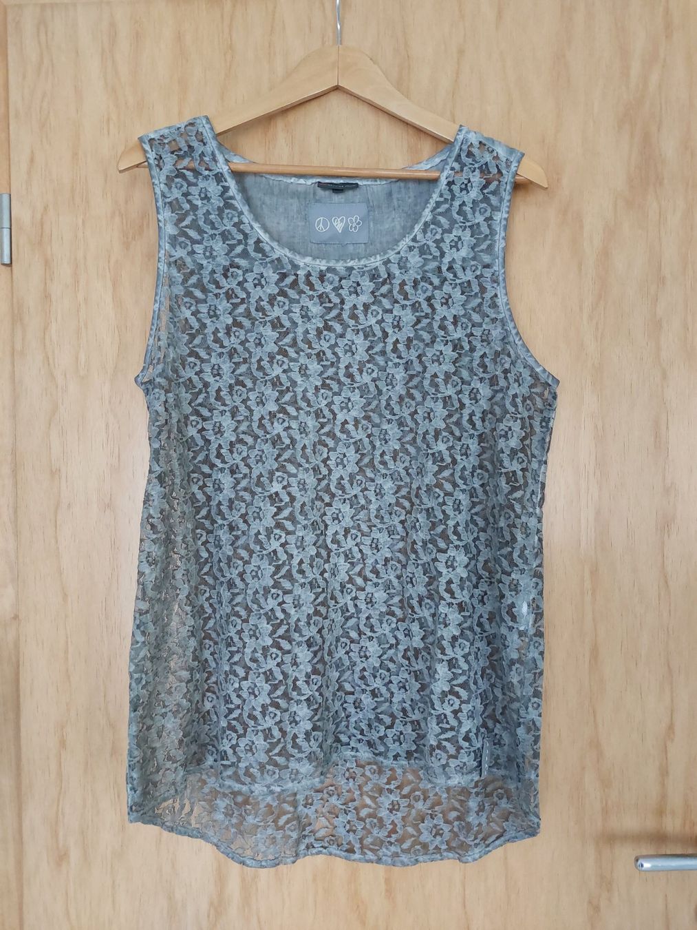 Tops: Street One Spitzen-Top Gr. 42 – Gebraucht aus Schmitten FR von ReniStern