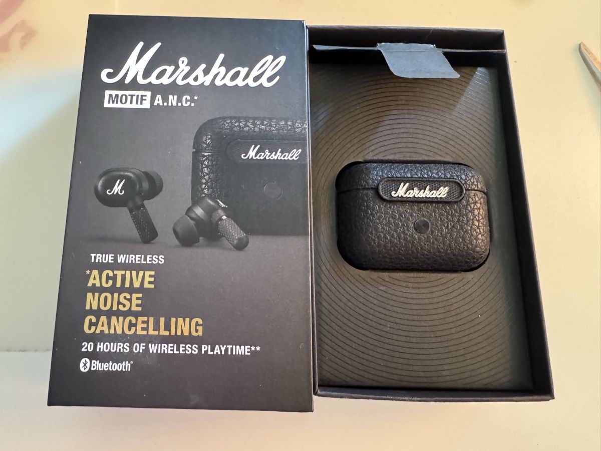 Marshall Kopfhörer: Marshall Motif A.N.C. Bluetooth Kopfhörer – Gebraucht aus Zürich von bertagutowski24