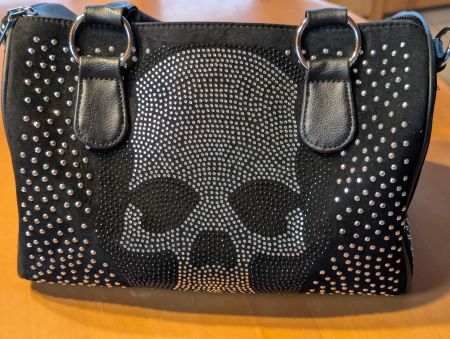 JN Gianni Shopper mit Totenkopf neuwertig
