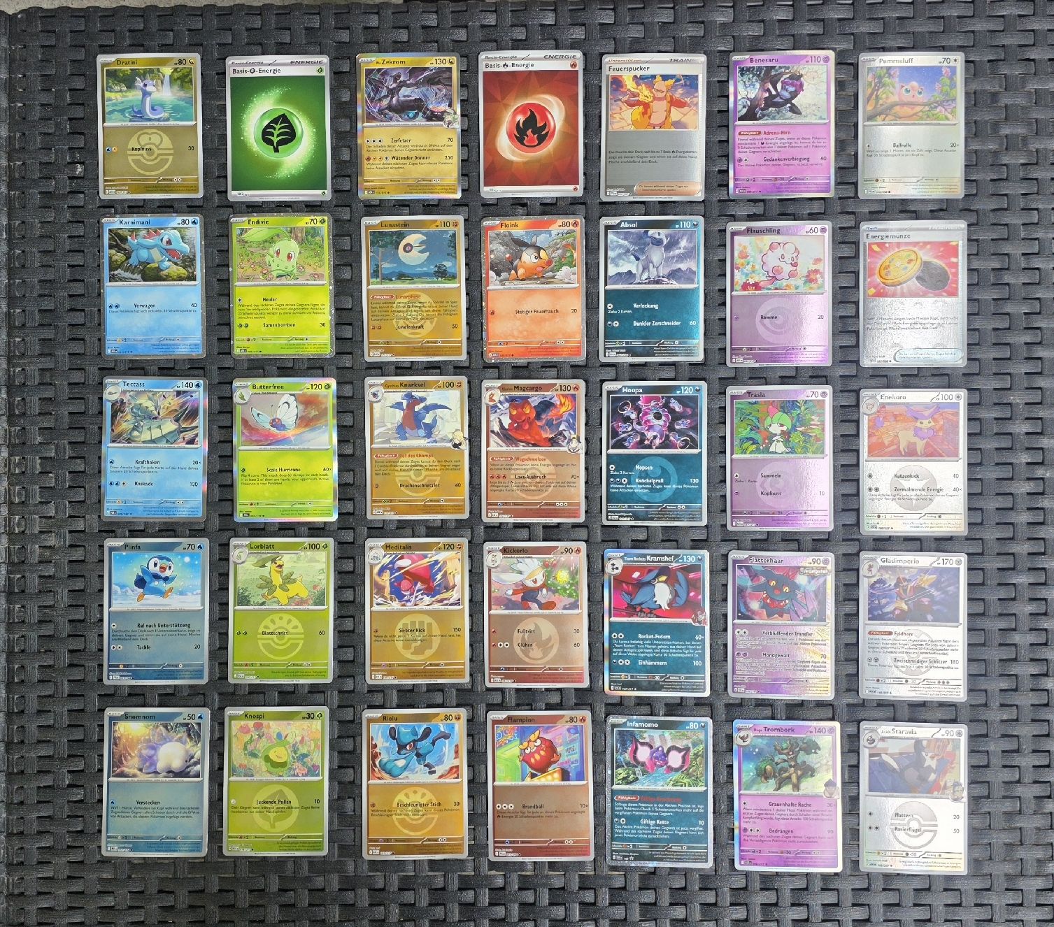 Pokémon Carte collezionabili: 35 Glänzende Pokemon Karten – Nuovo (secondo la descrizione) da Buchs ZH venduto da alb_wf5h 1