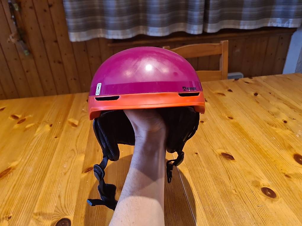 Helme: Casque de ski enfant (51-55cm) – Gebraucht aus Châtel-St-Denis von max_fri 4