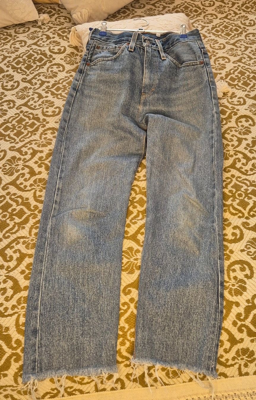 Levi's Jeans: Levi’s Jeans – Usato da Leissigen venduto da ali_k9v8 2