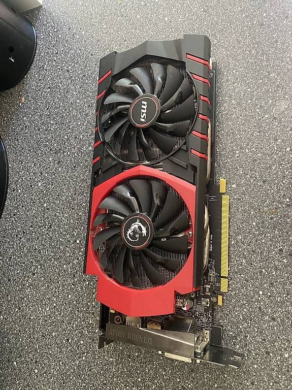 Grafikkarten: Gtx 970 et Gtx 770 – Gebraucht aus Lausanne von Millionsch 1