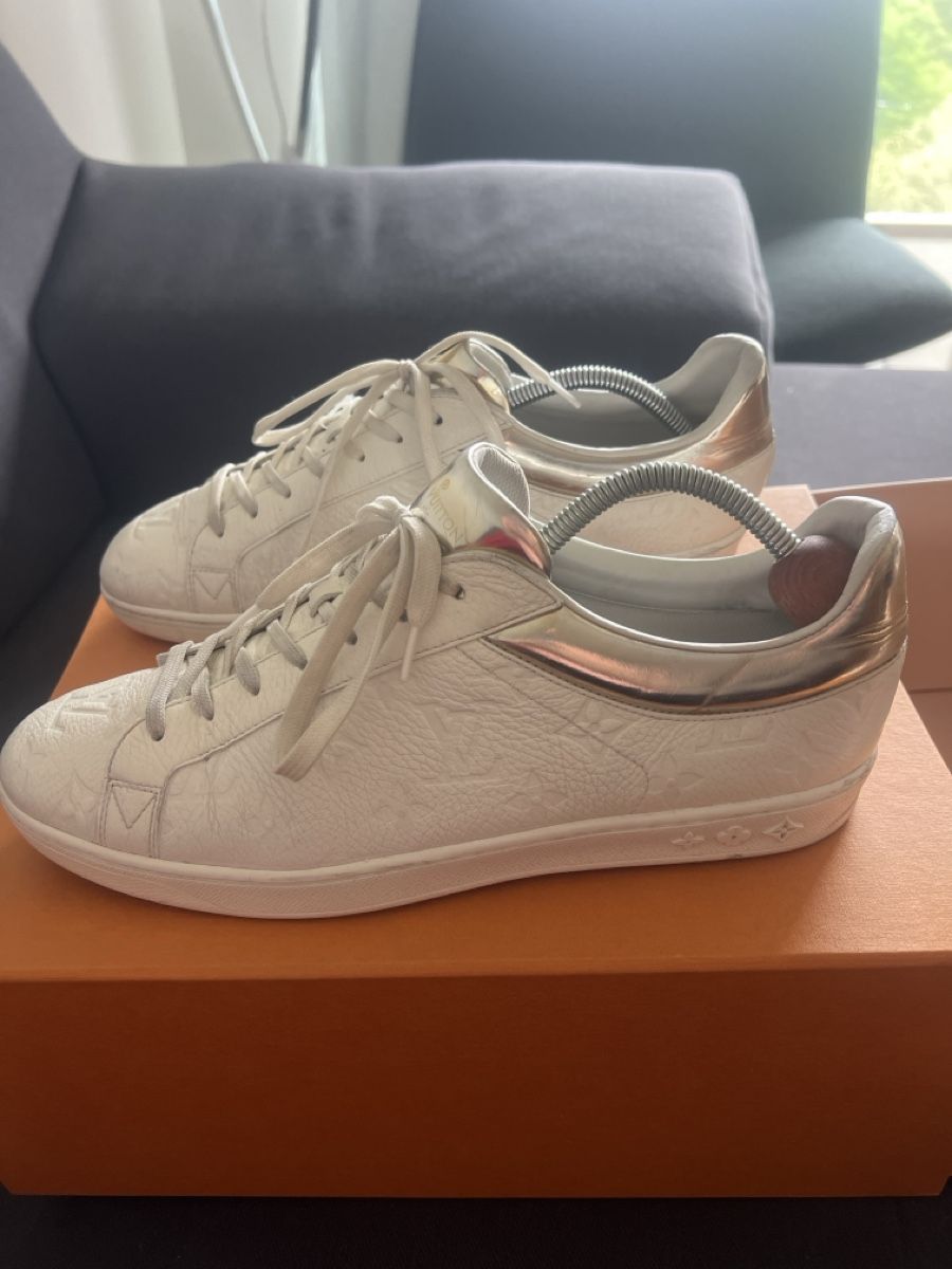 Louis Vuitton Scarpe da uomo: Louis Vuitton White Leather Sneakers, Rare – Usato da Oberägeri venduto da rus_7vhx 1