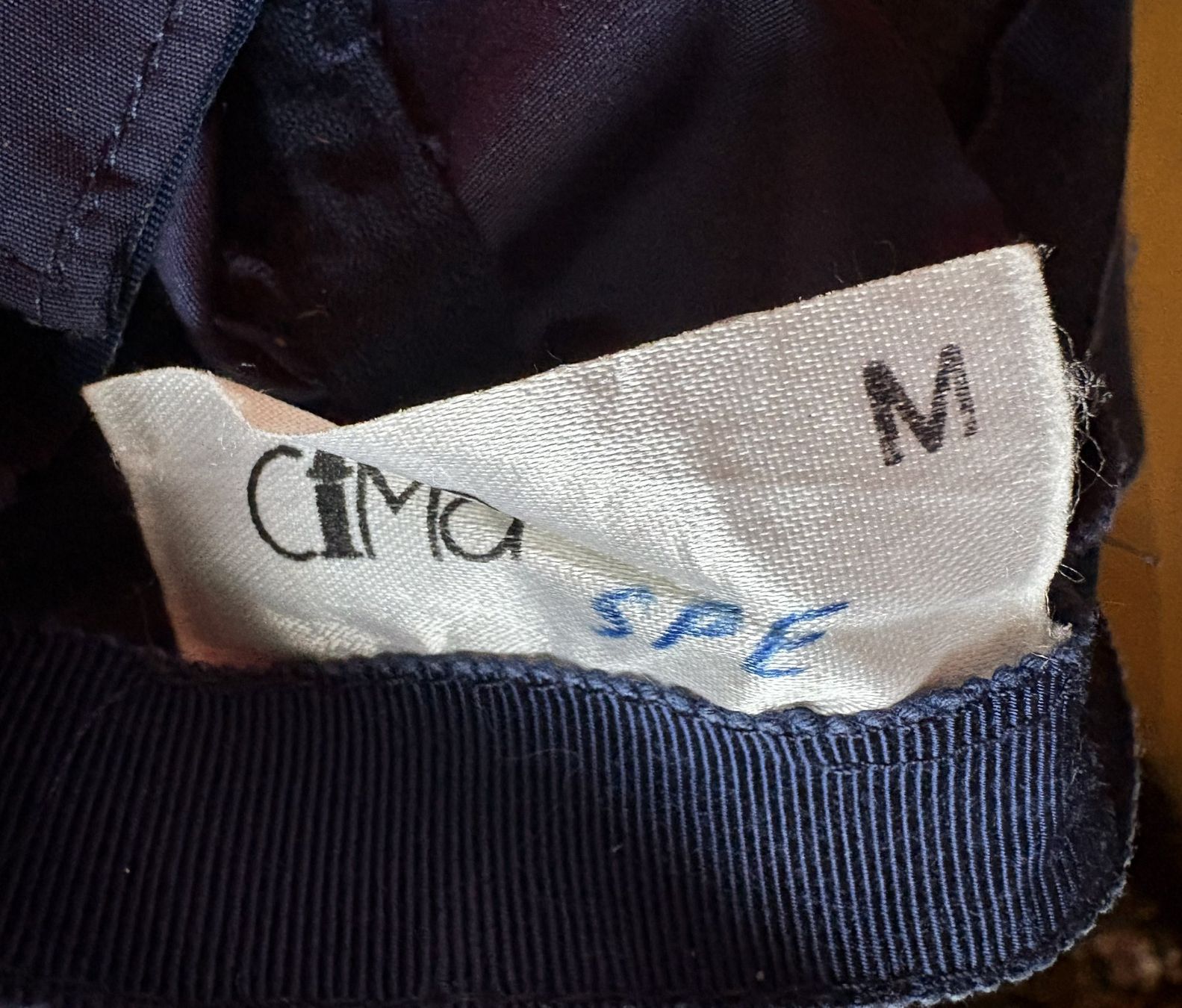 Uniformi: Uniformmütze Stapo Winterthur – Usato da Volketswil venduto da zwitsch33 3