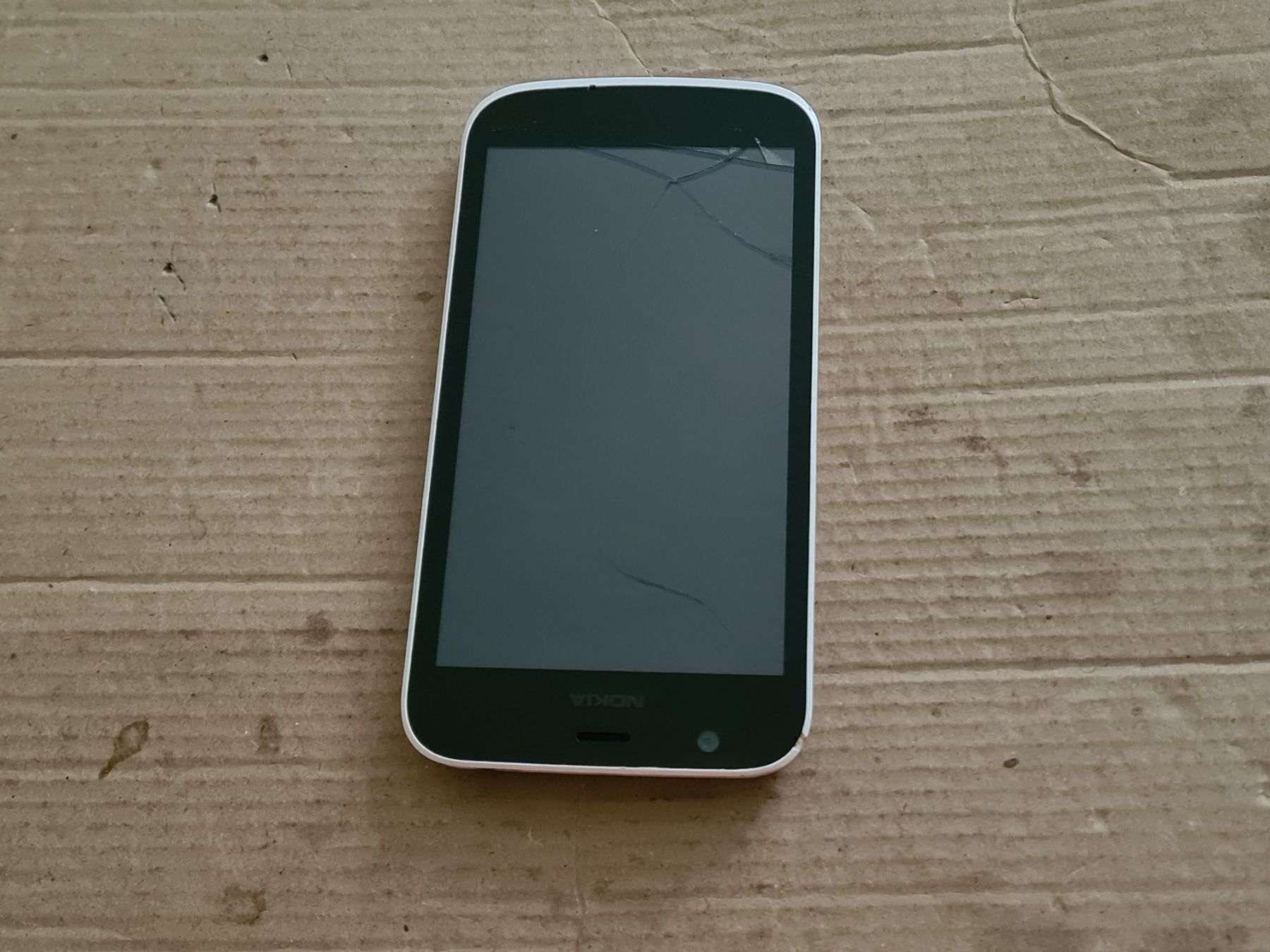 Nokia Telefoni cellulari / Smartphones: Android Handy ohne Lock: Nokia 1, Modell TA 1060 ungetestet – Difettoso da Winterthur venduto da Opusco 1