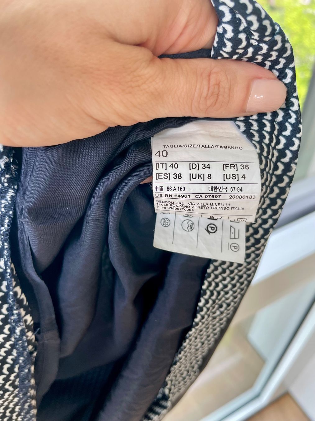 Benetton Gonne: blauer Midijupe von Benetton – Usato da Zollikon venduto da pitpat02 4