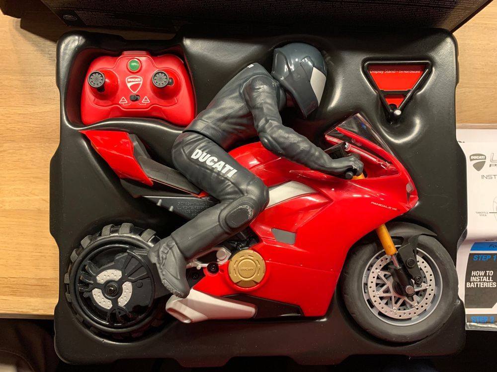 RC Motorrad Ducati Panigale V4 S Upriser (Gebraucht) in Aarau Rohr für ...