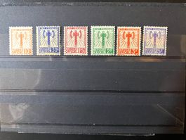 6 Francisques Timbres de Service 1943