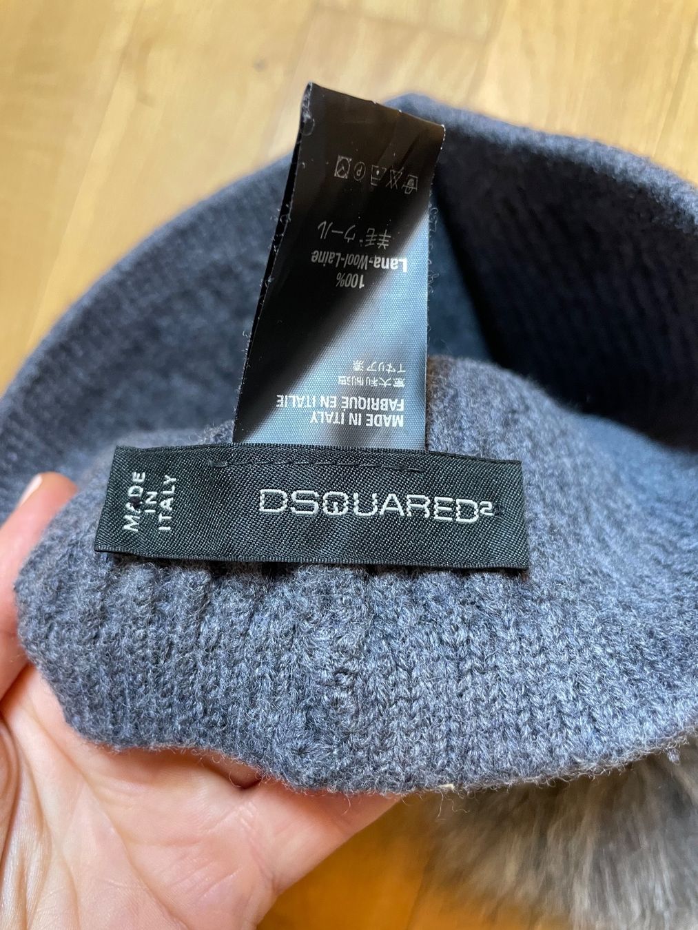 Hüte, Mützen & Caps: Pom pom hat DSQUARED Made in Italy One size – Gebraucht aus Zug von dim_np7l 2