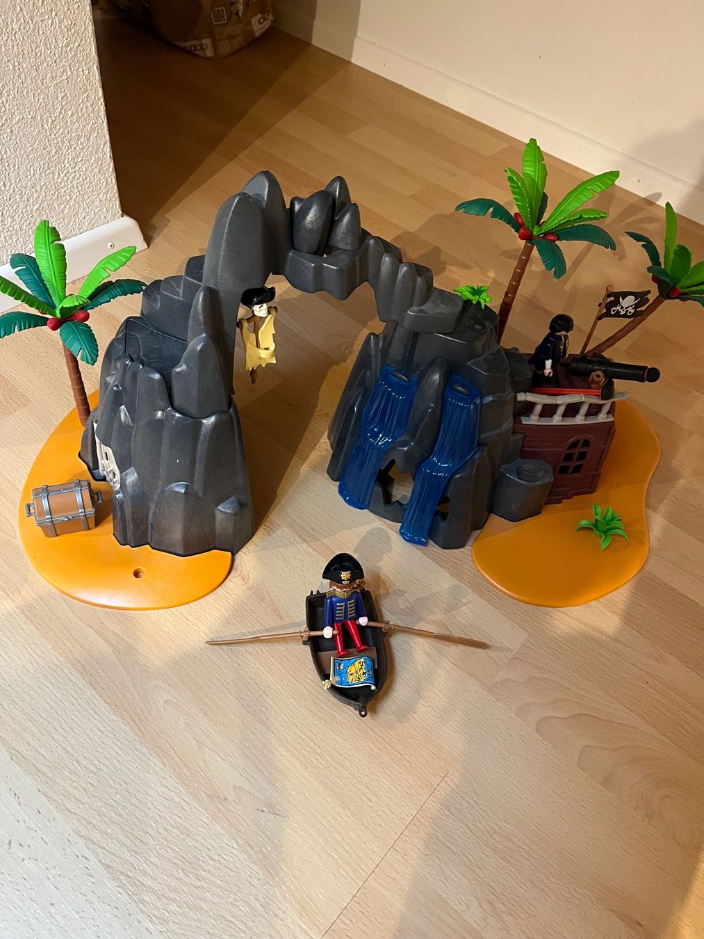 Playmobil Giocattoli: Playmobil Pirat (6679) – Usato da Sins venduto da lavani