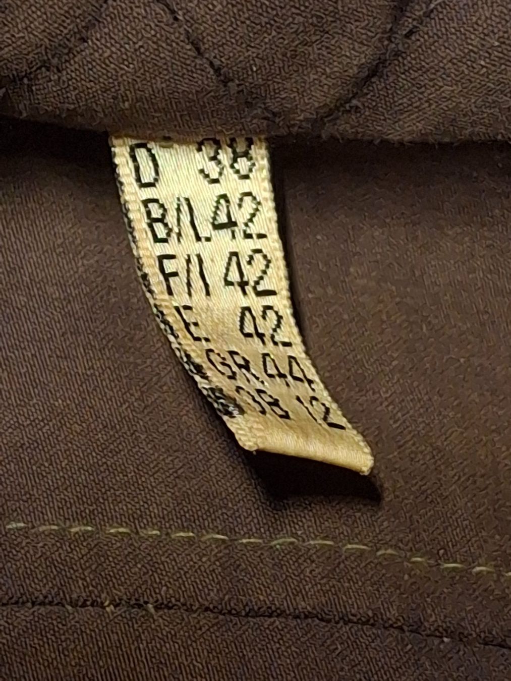 Jacken: Longue veste capuchon taille 38 marque Highlands – Gebraucht aus Villiers von san_jn5w 3