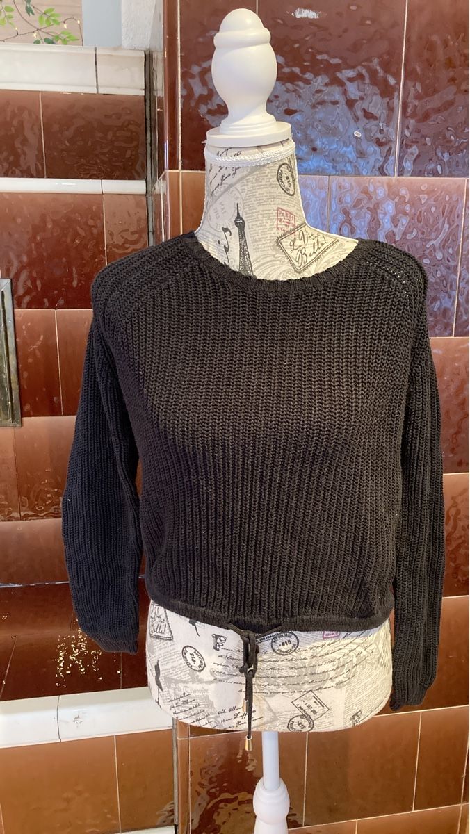 Maglioni & Felpe: Strickpullover🖤Grösse S nr.1 – Usato da Morschach venduto da leonie87