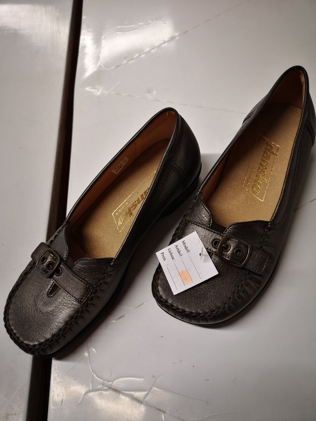 Helvesko Damenschuhe: Helvesko – Neu und originalverpackt aus Möhlin von Highwaytom 2