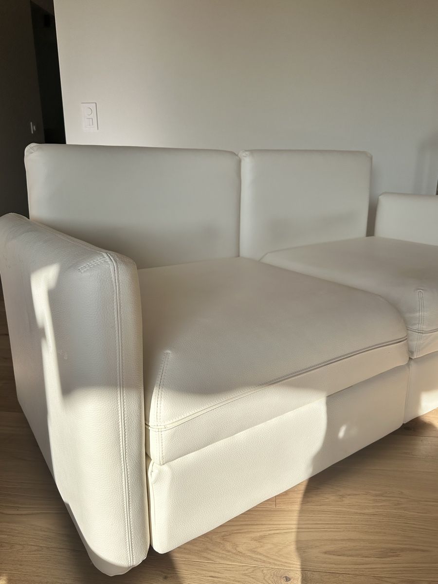 Sofas: Kunstleder Sofa ecru – Gebraucht aus Küssnacht am Rigi von annine.l. 2