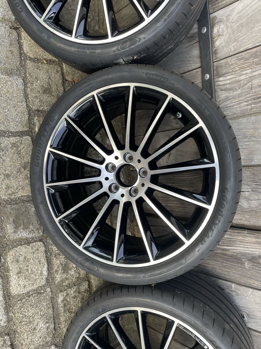 Pneumatici & Ruote complete: AMG W213  – Usato da Schleinikon venduto da Laegern99 2