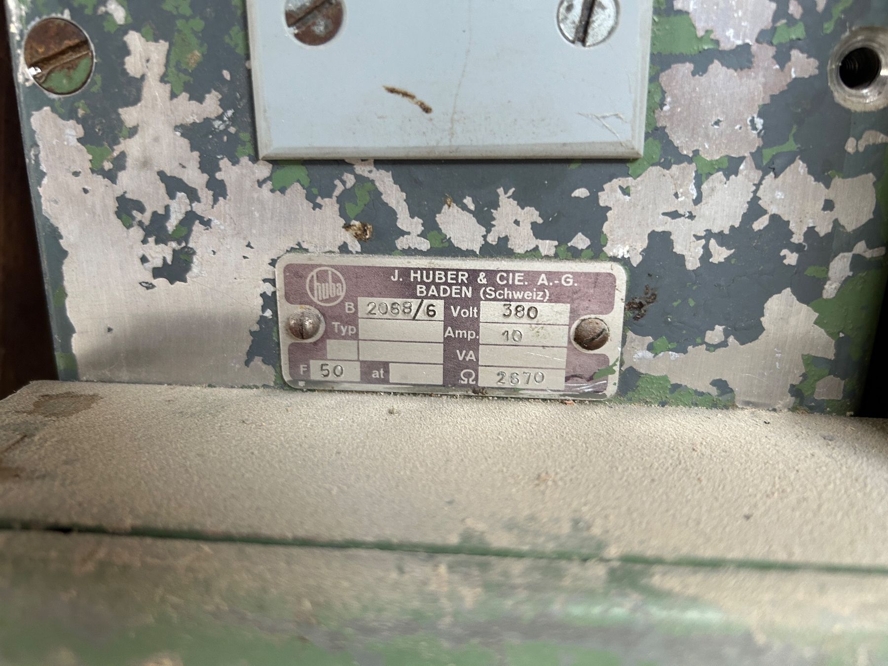 Tutte le macchine: Kehlmaschine mit Vorschubmodul – Usato da Luzern venduto da wEwEI 3