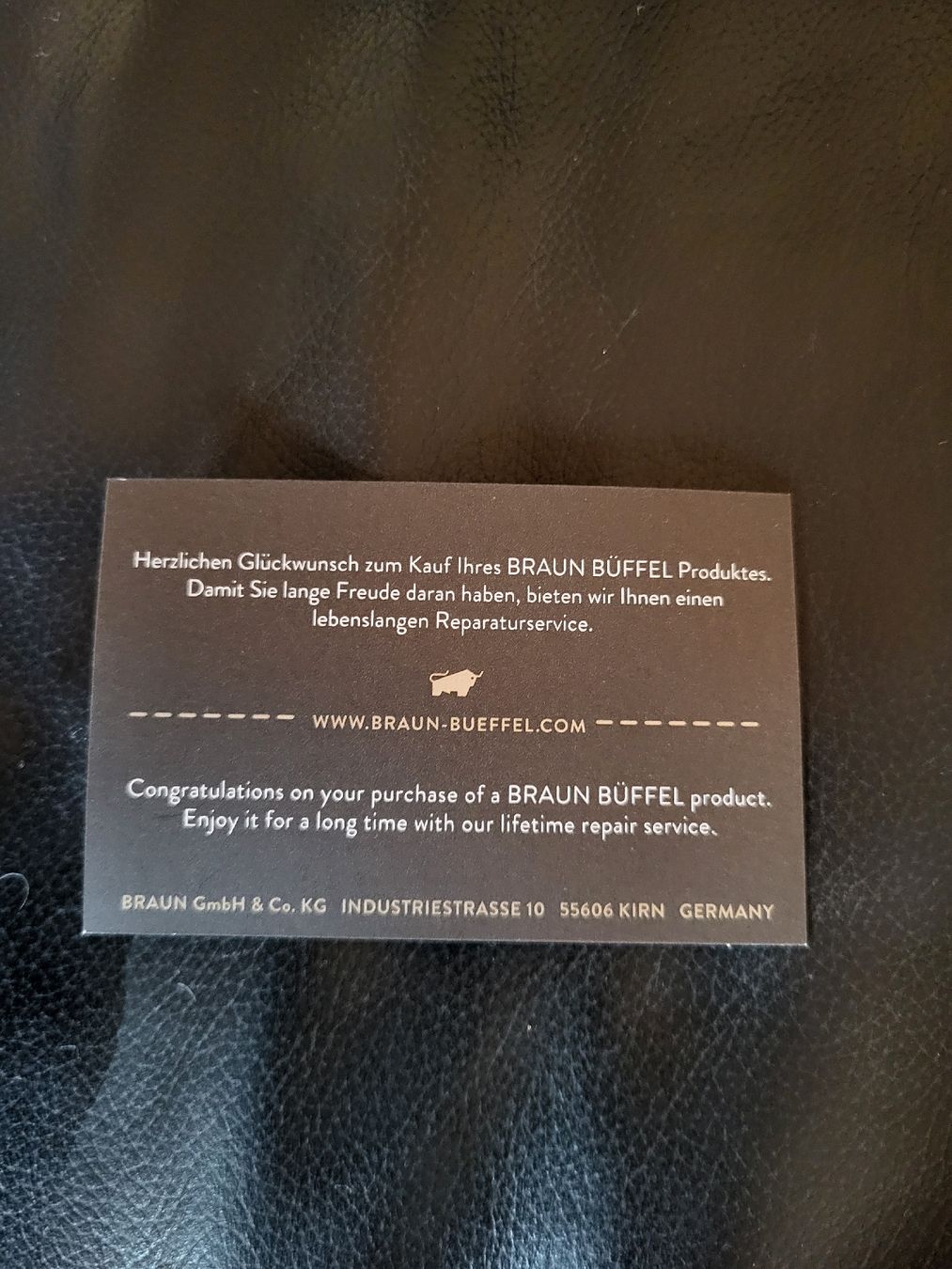 Braun Büffel Taschen für Damen: Braun Büffel Tasche – Neu und originalverpackt aus Zweisimmen von Adorable 7